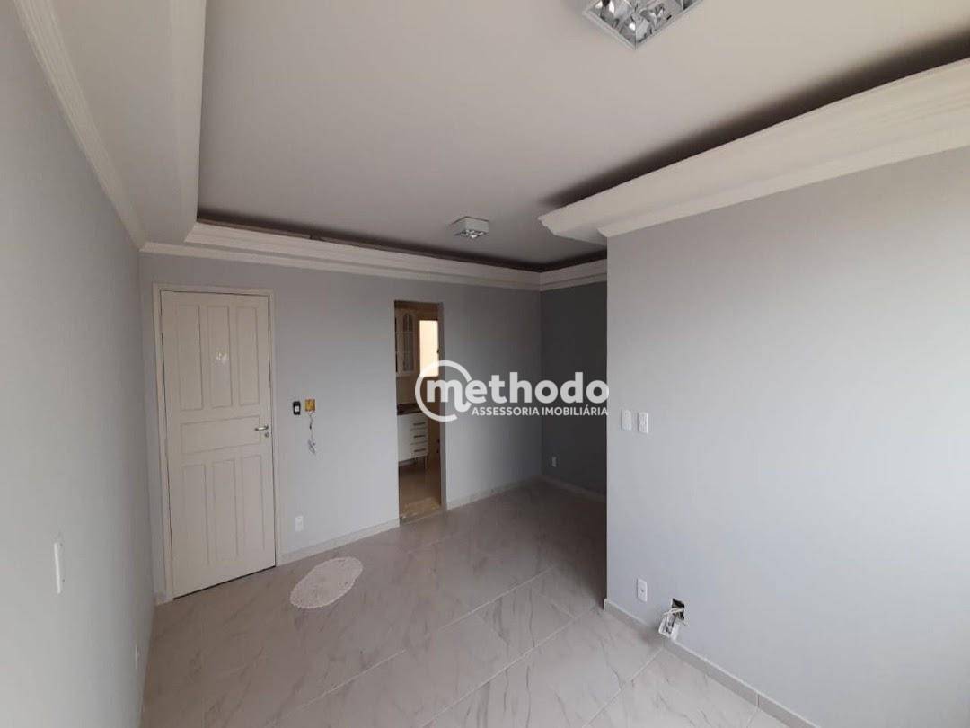 Apartamento à venda com 3 quartos, 80m² - Foto 2