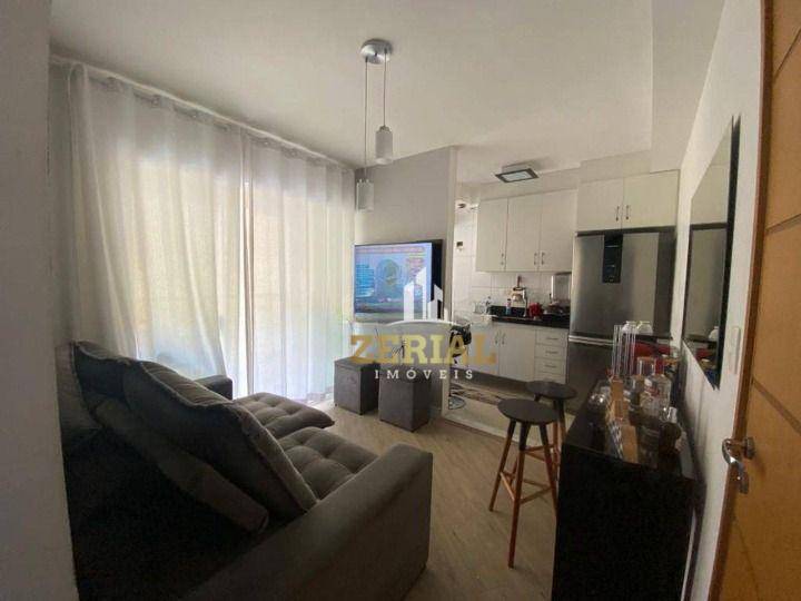 Apartamento à venda com 2 quartos, 62m² - Foto 1