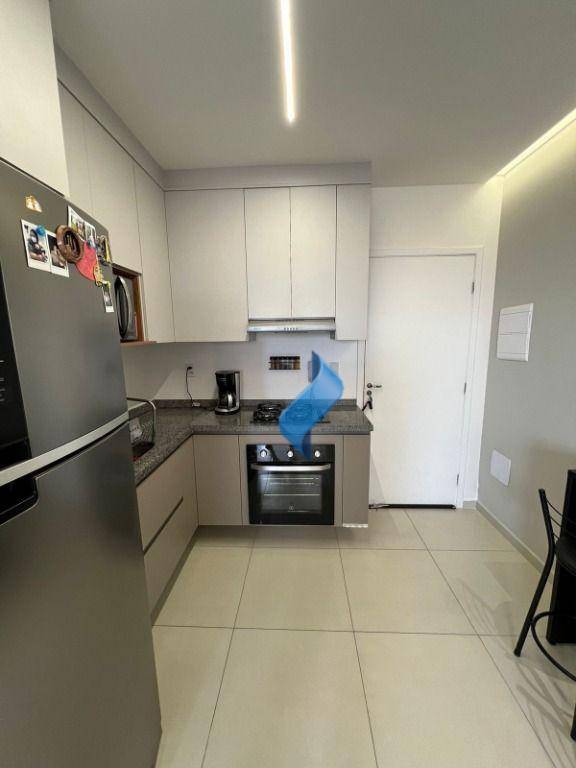 Apartamento à venda com 2 quartos, 55m² - Foto 3