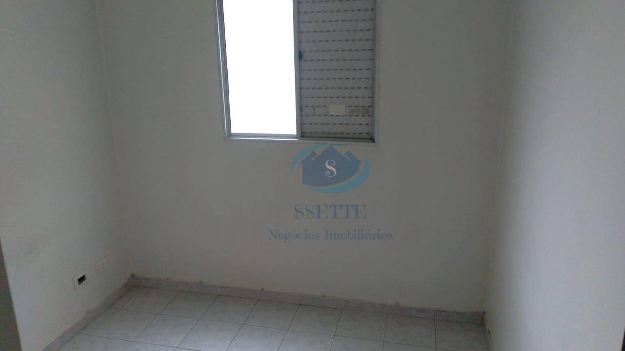 Apartamento à venda com 2 quartos, 60m² - Foto 11