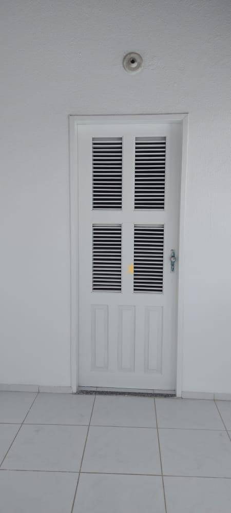 Casa à venda com 3 quartos, 88m² - Foto 13