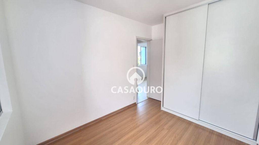 Apartamento à venda com 2 quartos, 68m² - Foto 7