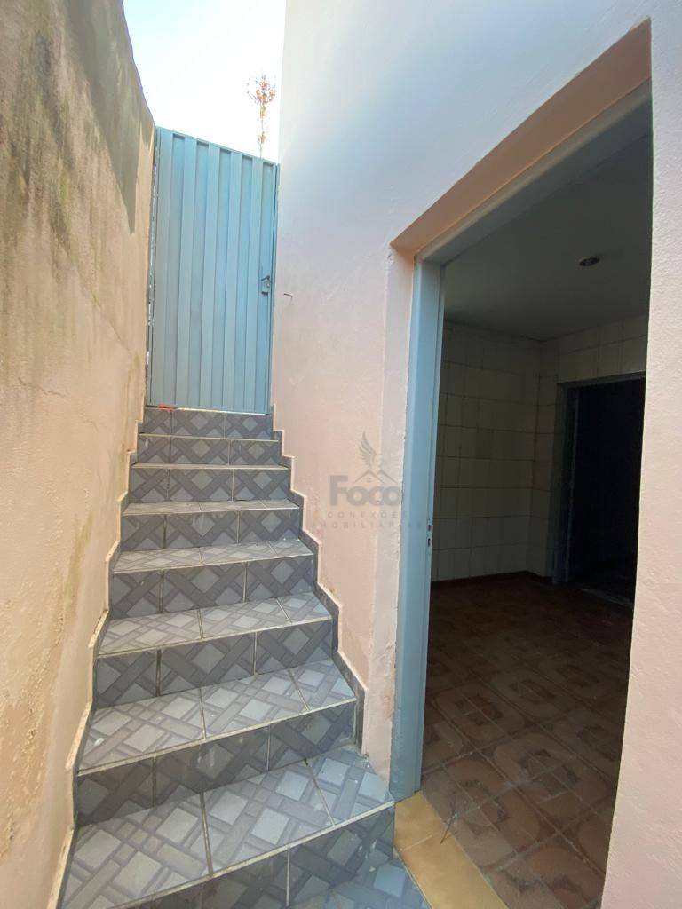 Casa à venda com 6 quartos, 179M2 - Foto 16