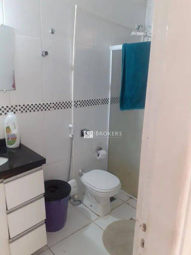 Apartamento à venda com 2 quartos, 79m² - Foto 9