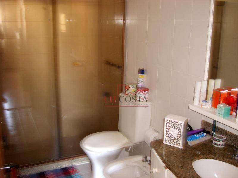 Apartamento à venda com 3 quartos, 110m² - Foto 9