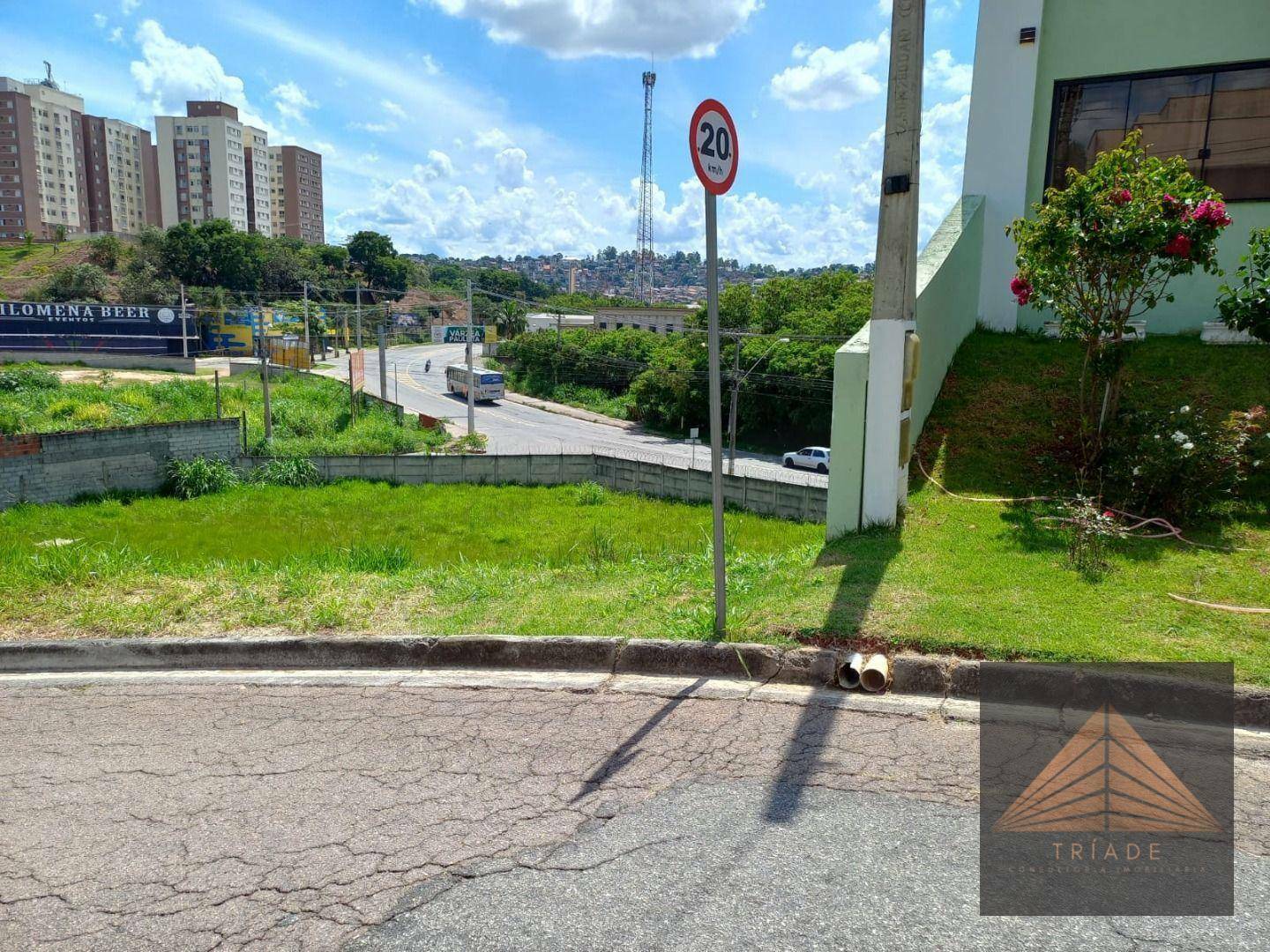 Loteamento e Condomínio, 719 m² - Foto 2