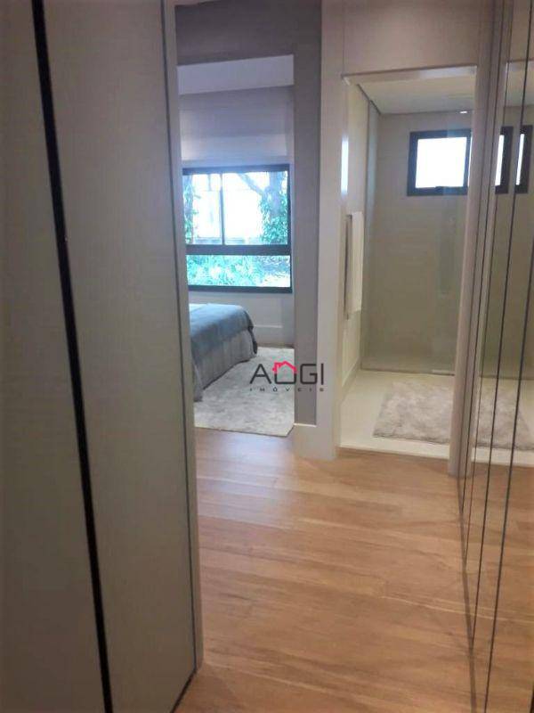 Apartamento à venda com 3 quartos, 131m² - Foto 7