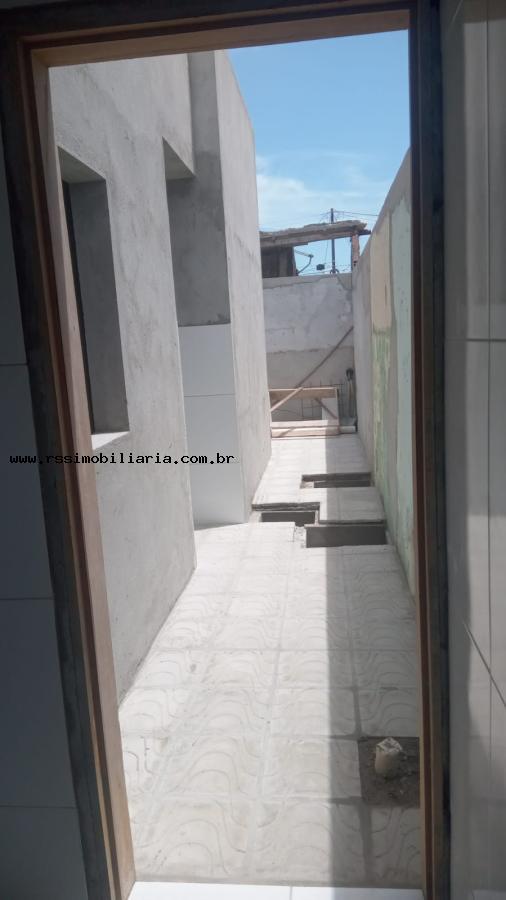 Casa à venda com 2 quartos, 54m² - Foto 6