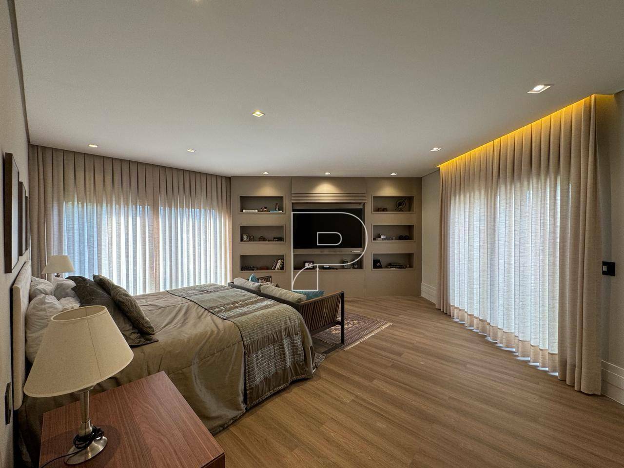 Casa de Condomínio à venda com 4 quartos, 710m² - Foto 12