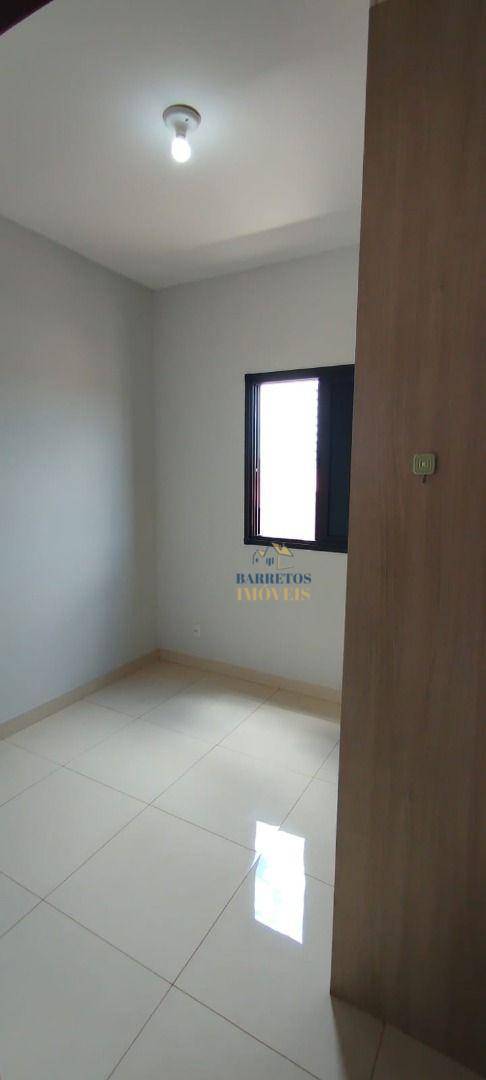 Apartamento para alugar com 2 quartos, 60m² - Foto 9