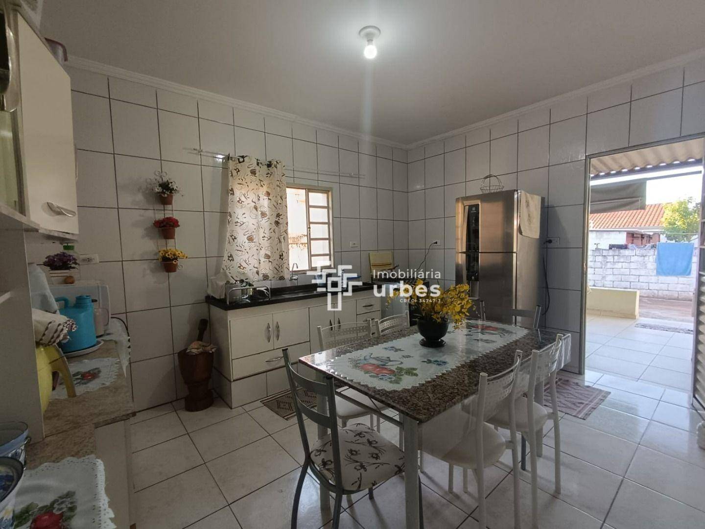 Casa à venda com 3 quartos, 119m² - Foto 11