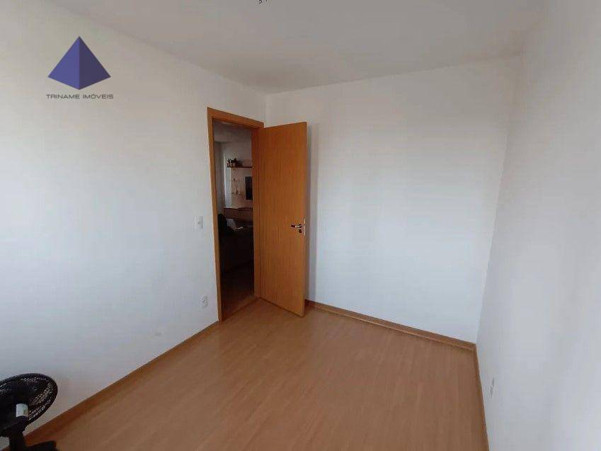 Apartamento à venda com 2 quartos, 44m² - Foto 11