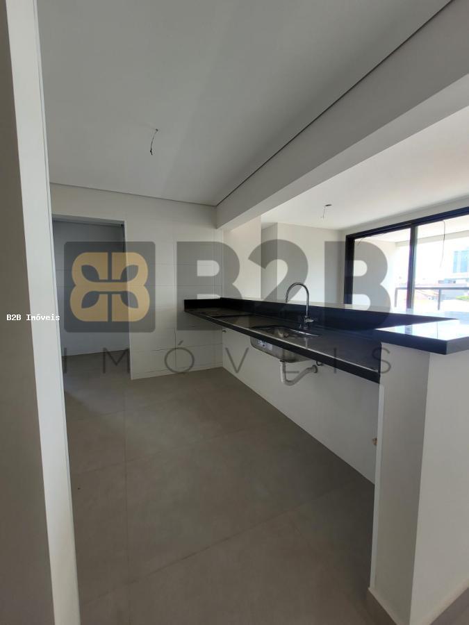 Apartamento à venda com 3 quartos, 88m² - Foto 3