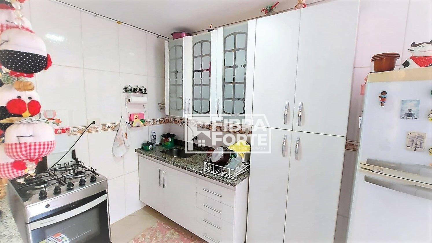 Casa à venda com 3 quartos, 150m² - Foto 10