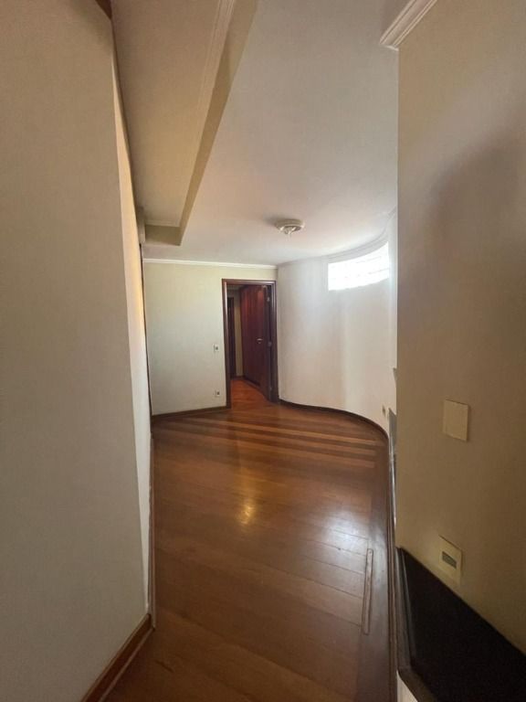 Apartamento à venda com 4 quartos, 340m² - Foto 25