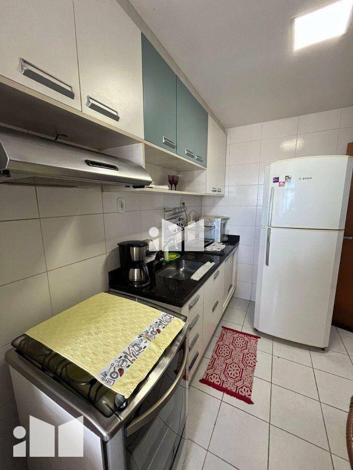 Apartamento à venda com 3 quartos, 110m² - Foto 13