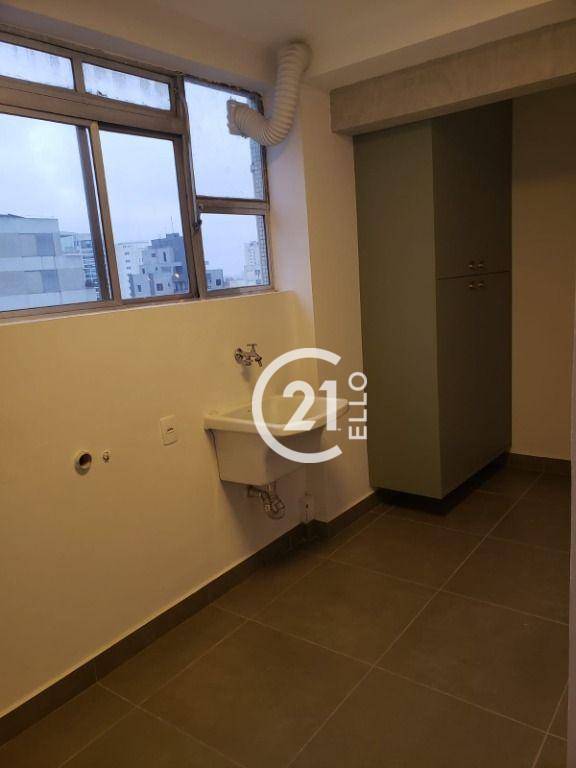 Apartamento à venda com 3 quartos, 150m² - Foto 6