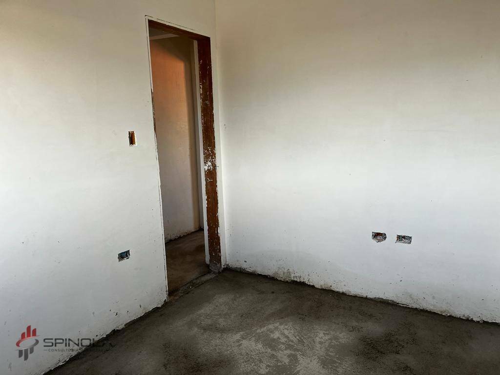 Casa à venda com 2 quartos, 54m² - Foto 10