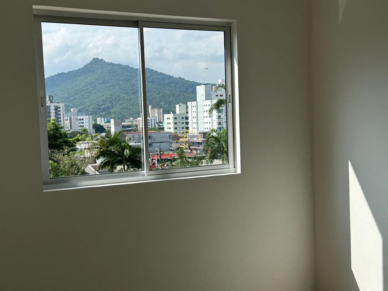 Apartamento à venda com 2 quartos, 71m² - Foto 6