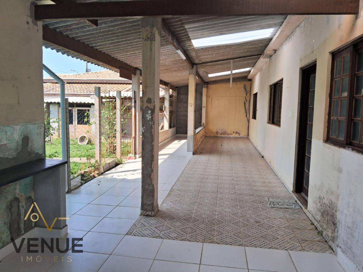 Casa à venda com 3 quartos, 250m² - Foto 9