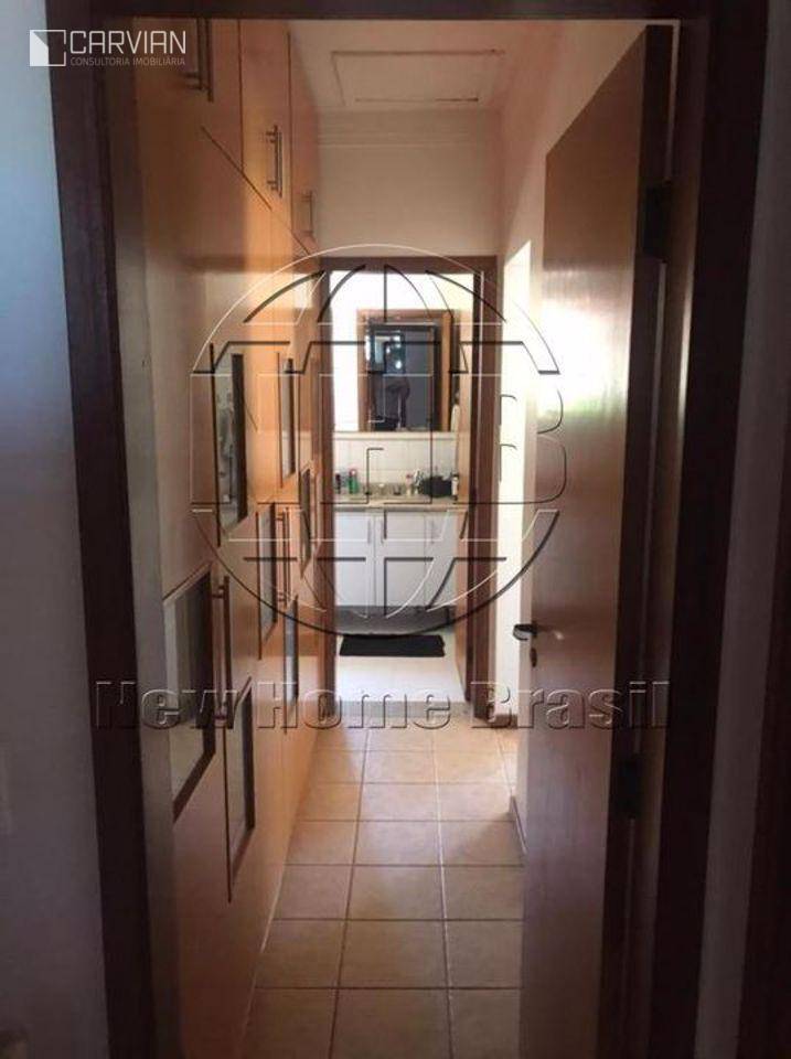 Casa de Condomínio à venda com 4 quartos, 370m² - Foto 28