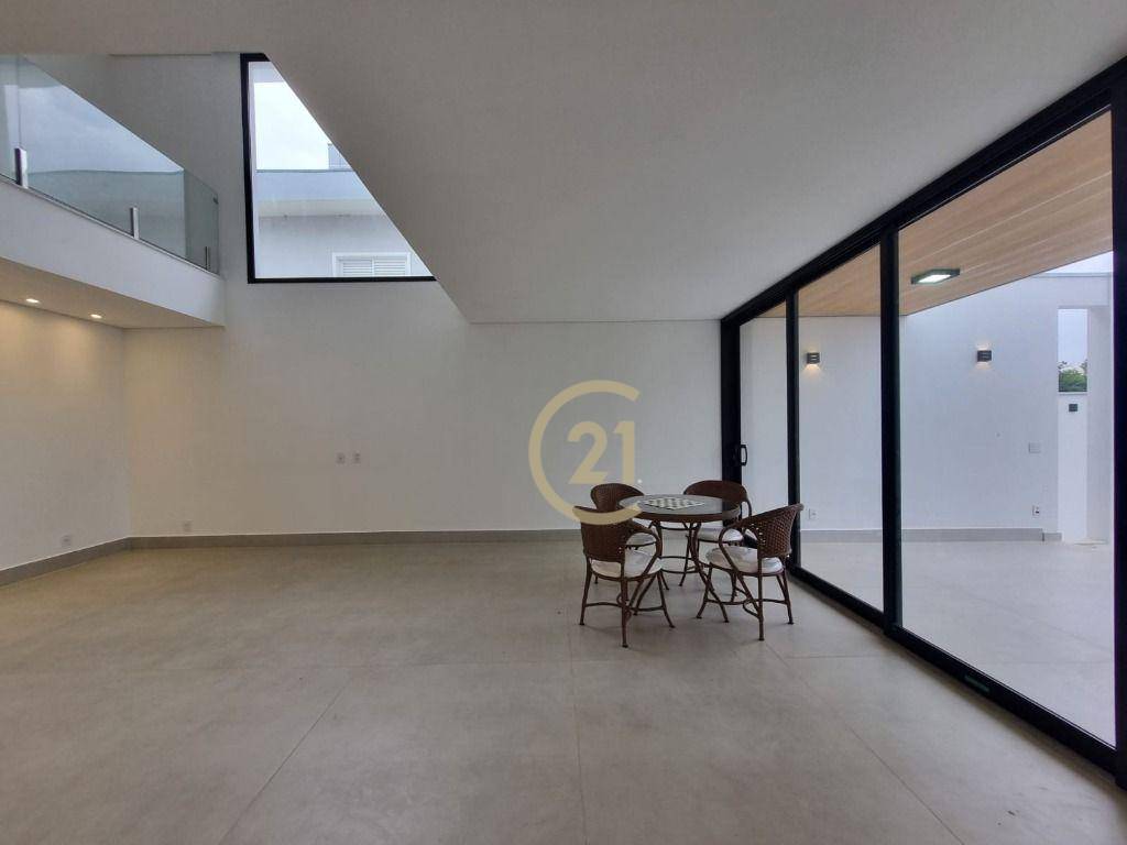 Casa de Condomínio à venda e aluguel com 3 quartos, 293m² - Foto 3