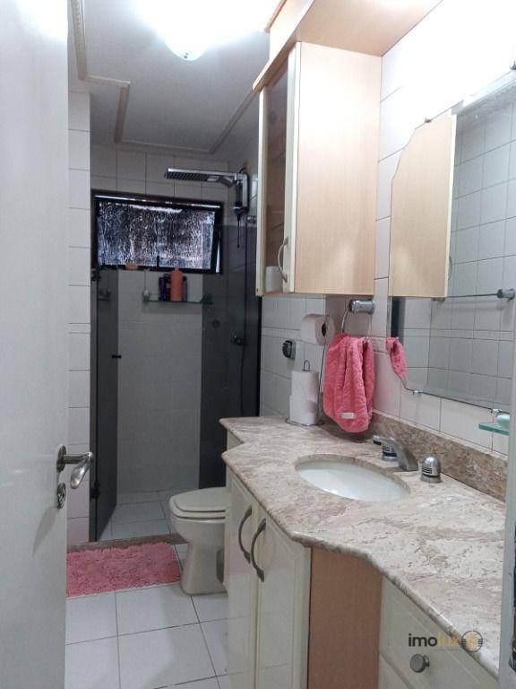 Apartamento à venda com 3 quartos, 185m² - Foto 16