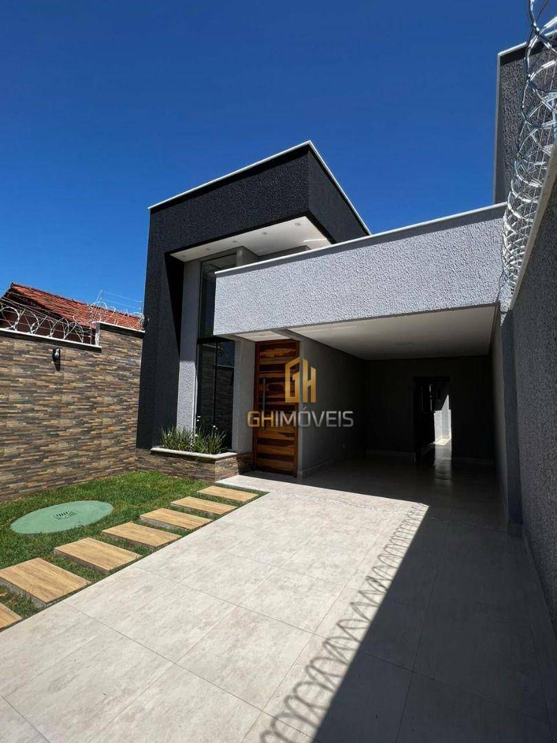 Casa à venda com 3 quartos, 113m² - Foto 2