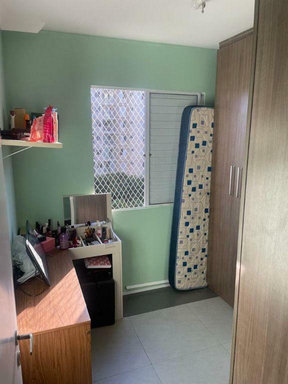 Apartamento à venda com 3 quartos, 60m² - Foto 12