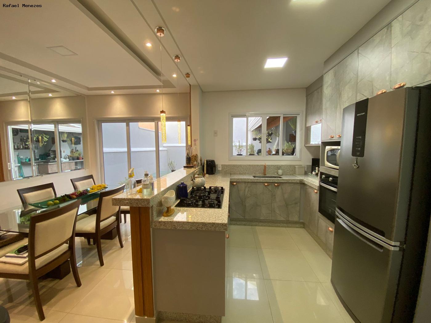 Sobrado à venda com 3 quartos, 178m² - Foto 5