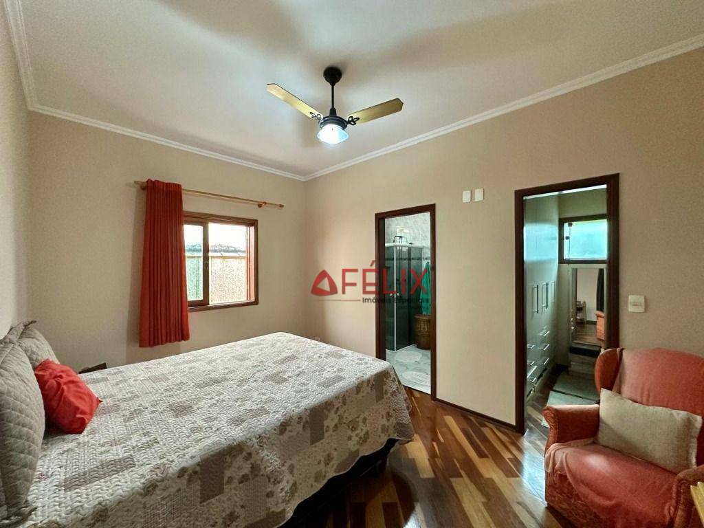 Casa de Condomínio à venda com 3 quartos, 186m² - Foto 26