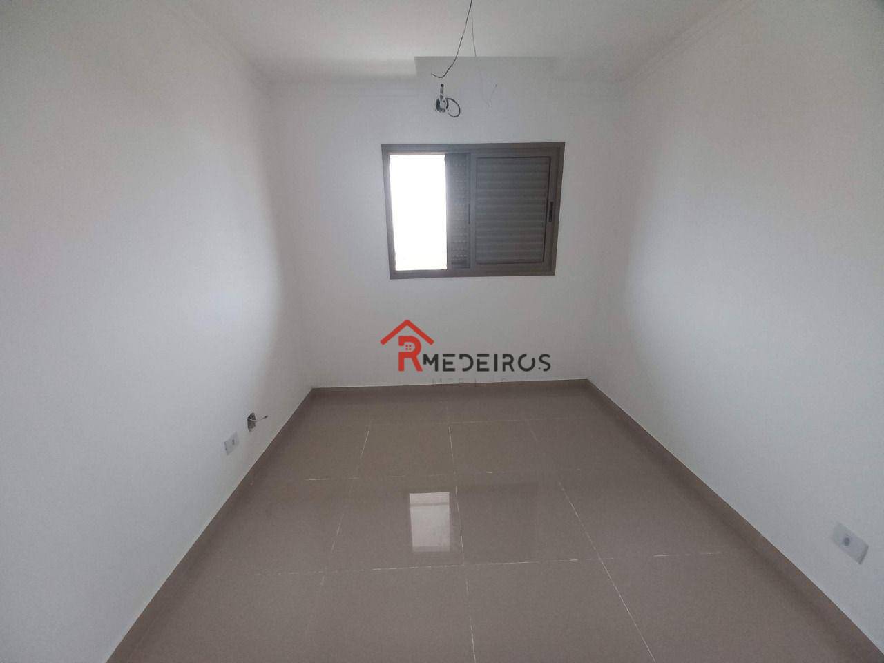 Apartamento à venda com 2 quartos, 63m² - Foto 7