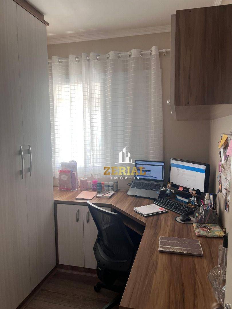 Apartamento para alugar com 3 quartos, 82m² - Foto 12