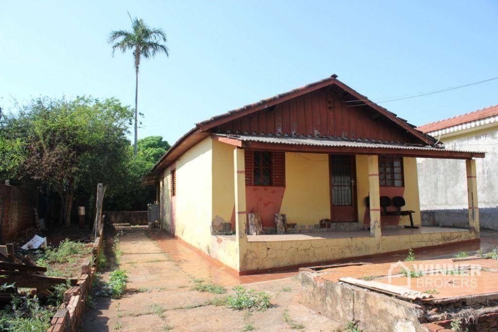 Casa à venda com 3 quartos, 595M2 - Foto 2