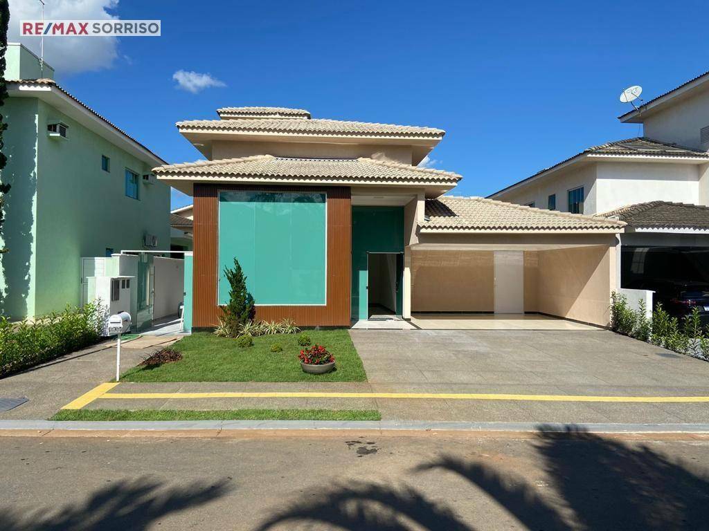 Casa de Condomínio à venda com 5 quartos, 245m² - Foto 1