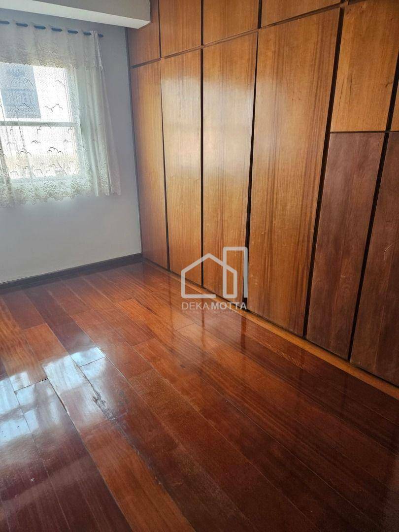 Apartamento à venda com 3 quartos, 117m² - Foto 4