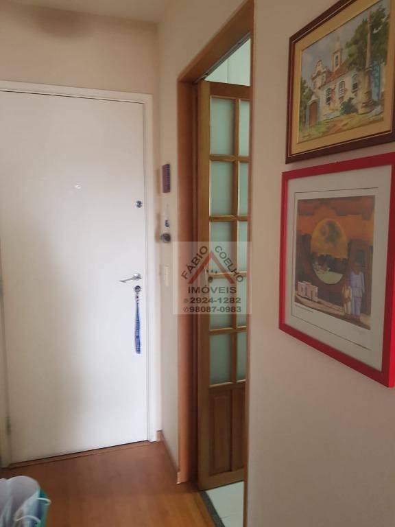 Apartamento à venda com 2 quartos, 66m² - Foto 11