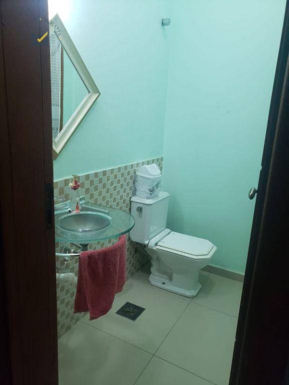 Casa de Condomínio à venda e aluguel com 4 quartos, 204m² - Foto 11