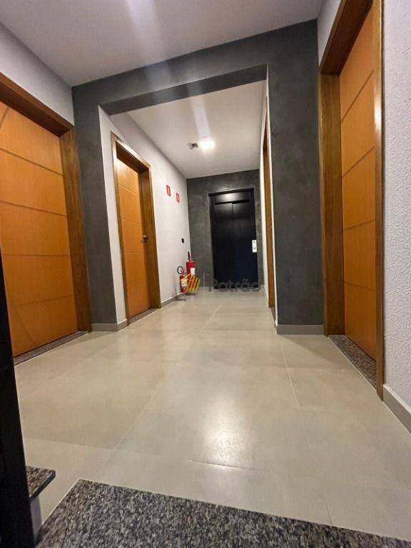 Apartamento à venda com 2 quartos, 43m² - Foto 7