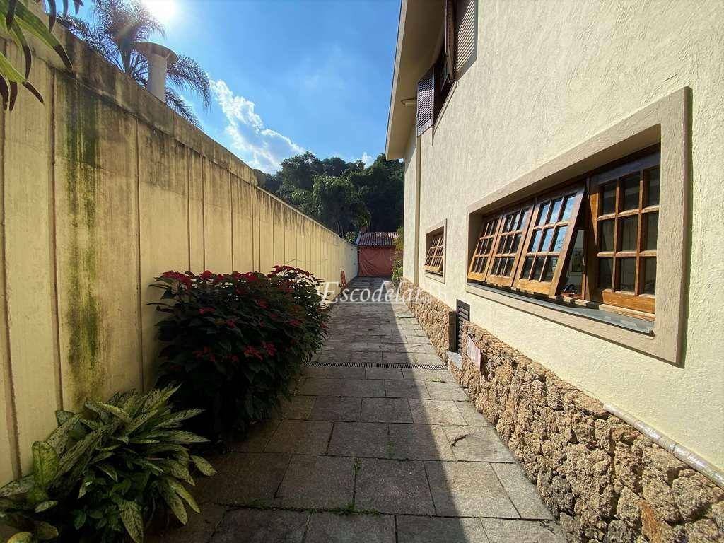 Casa de Condomínio à venda com 4 quartos, 304m² - Foto 41