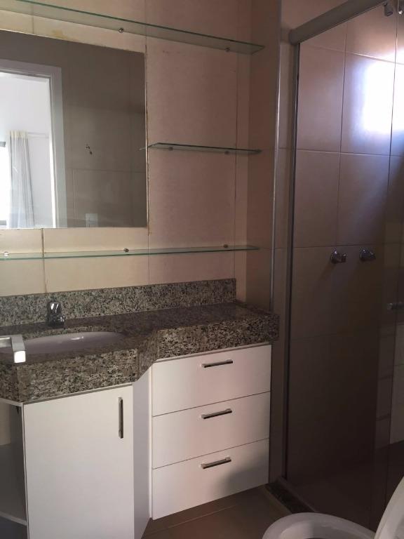 Apartamento à venda com 2 quartos, 68m² - Foto 12