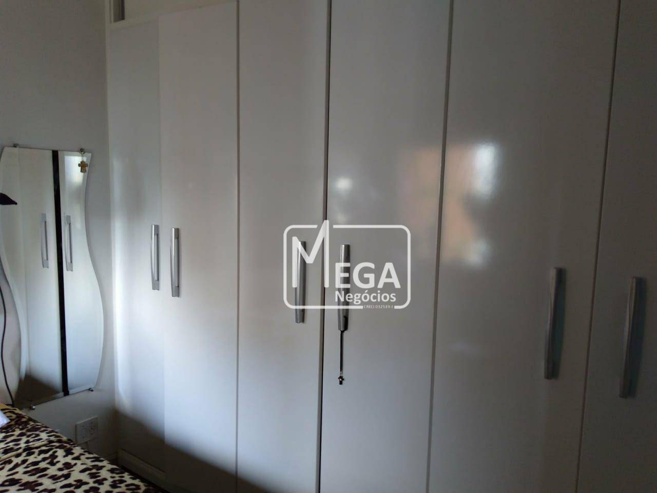 Apartamento à venda com 1 quarto, 40m² - Foto 11