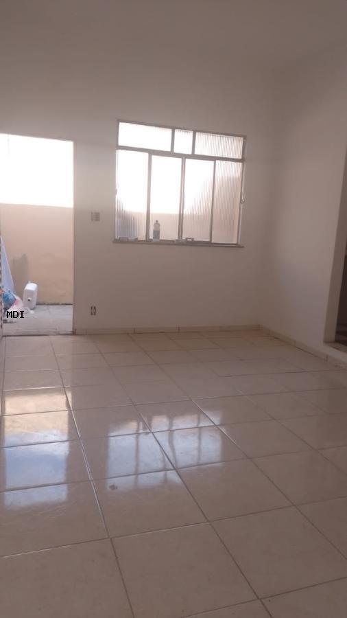 Casa para alugar com 2 quartos, 70m² - Foto 17