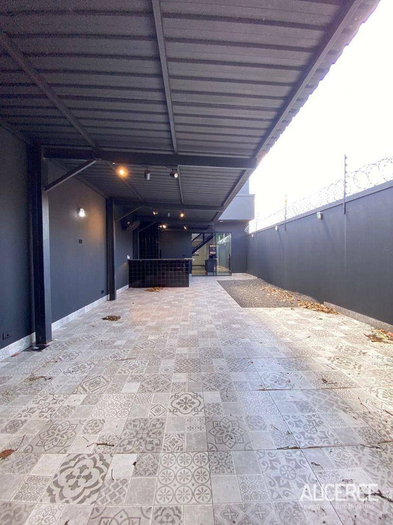 Casa à venda com 2 quartos, 160m² - Foto 7