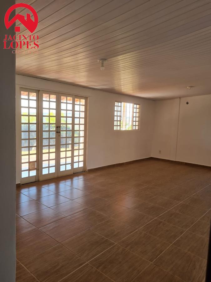 Casa à venda com 3 quartos, 200m² - Foto 7