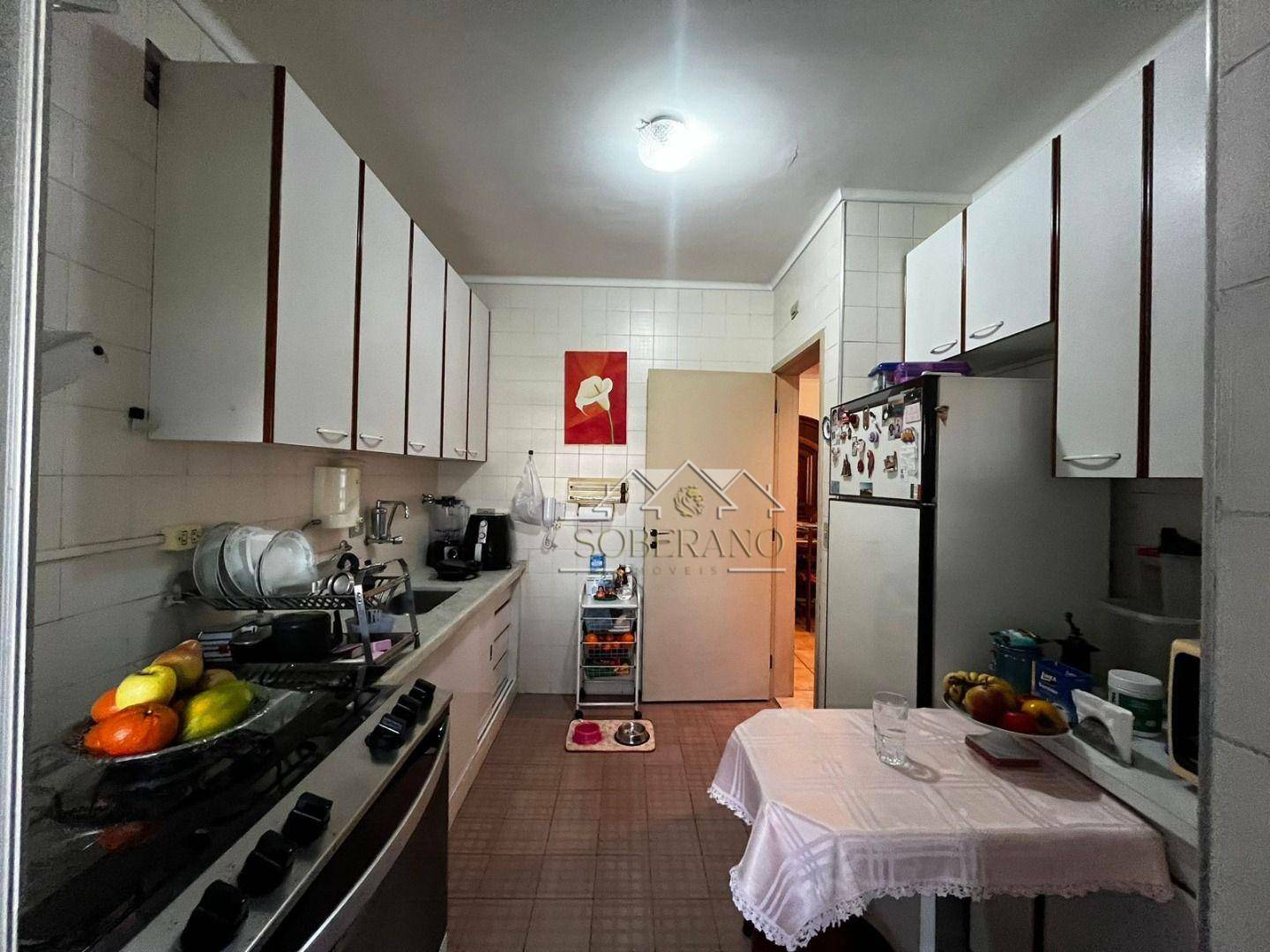 Apartamento à venda com 2 quartos, 64m² - Foto 1