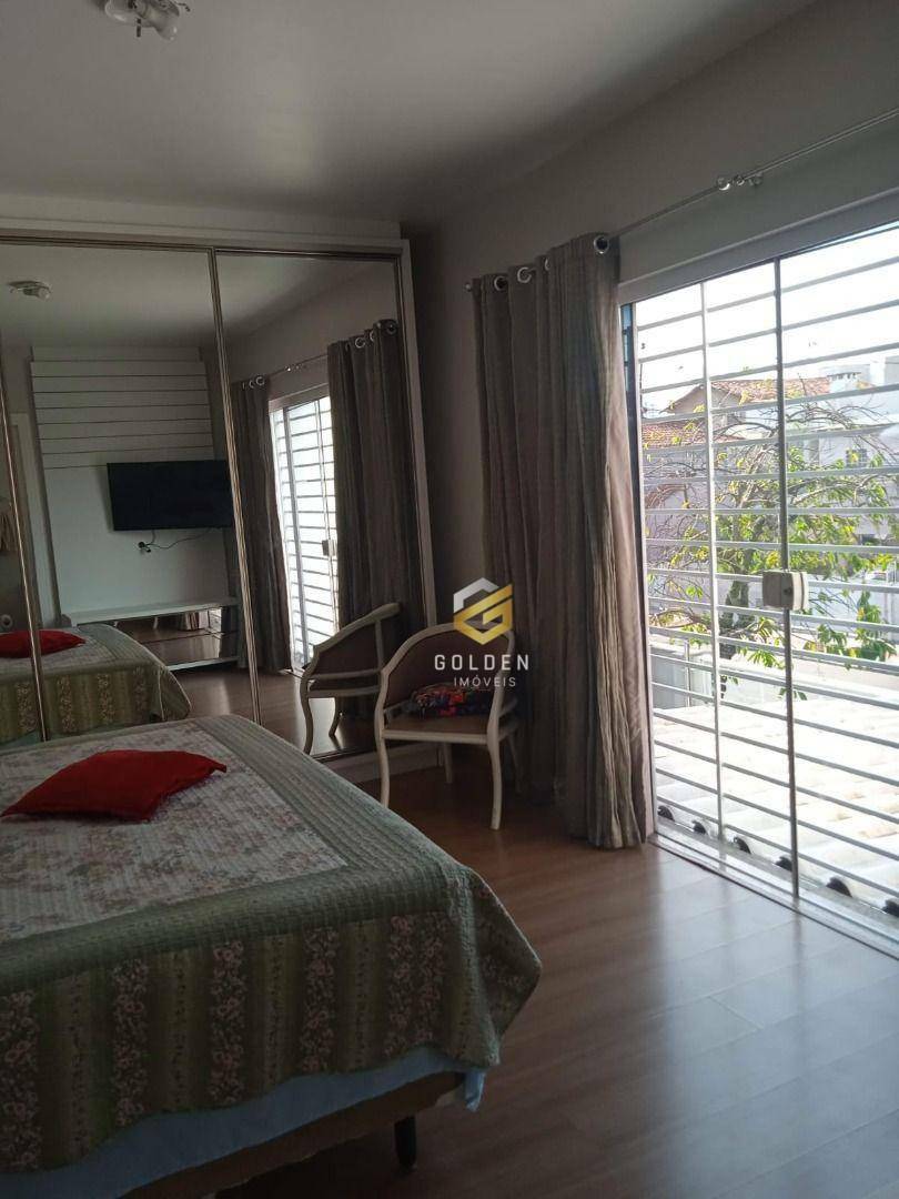 Sobrado à venda com 3 quartos, 180m² - Foto 23