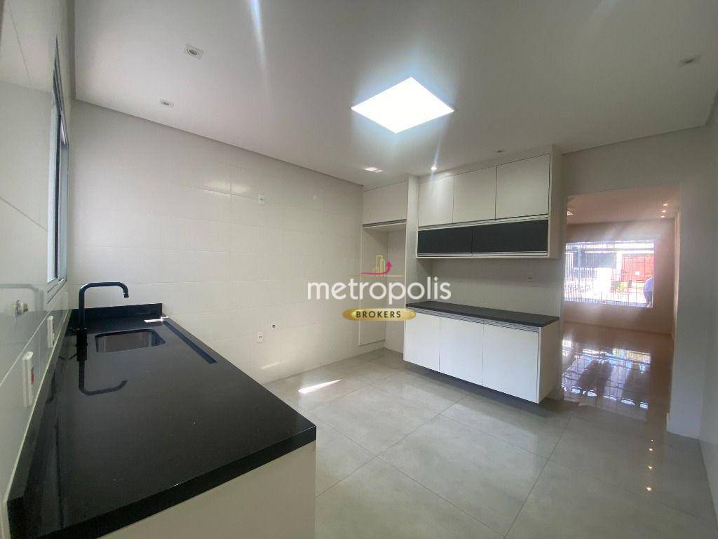 Sobrado à venda com 2 quartos, 180m² - Foto 9