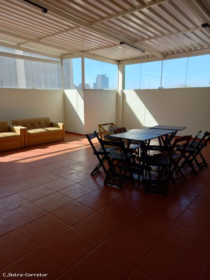 Apartamento à venda com 2 quartos, 80m² - Foto 15