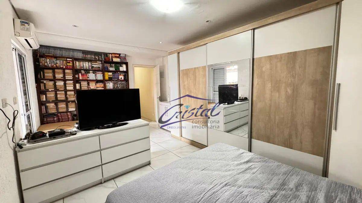 Casa à venda com 3 quartos, 152m² - Foto 14